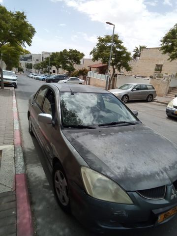 מודעת רכב מיצובישי לנסר