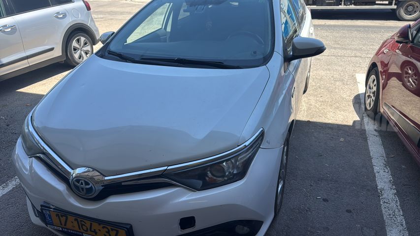 מודעת רכב טויוטה אוריס