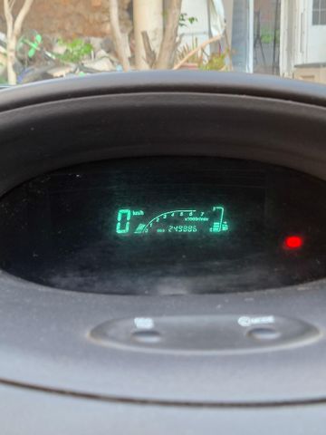 מודעת רכב טויוטה יאריס