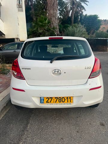 מודעת רכב יונדאי i20