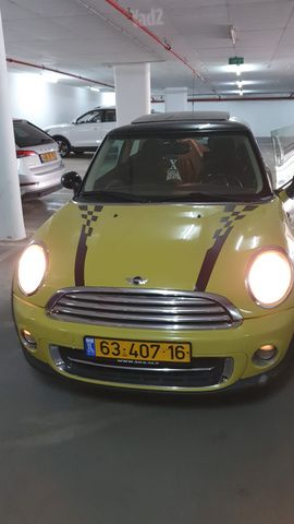 מודעת רכב מיני קופר