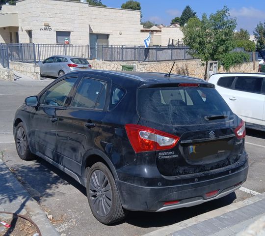 מודעת רכב סוזוקי קרוסאובר