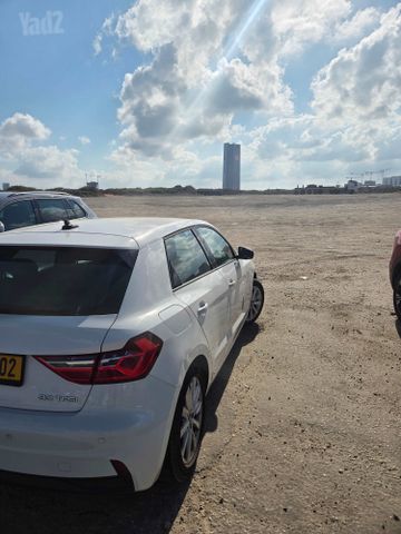 מודעת רכב אאודי A1