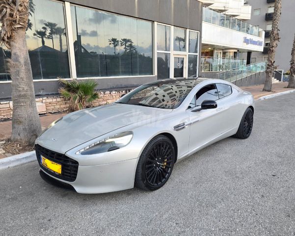 מודעת רכב אסטון מרטין Rapide