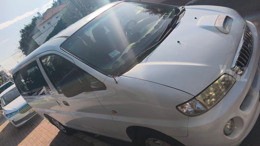 מודעת רכב יונדאי H-1 / i800