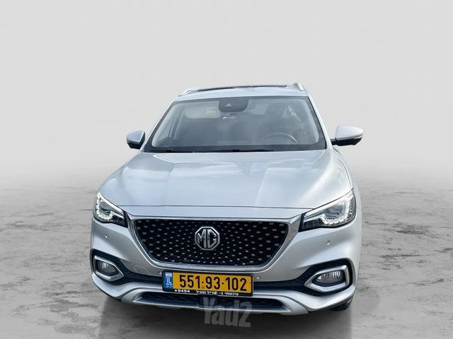 מודעת רכב אם ג'י EHS PHEV
