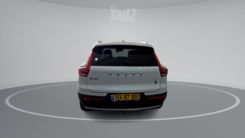 מודעת רכב וולוו XC40