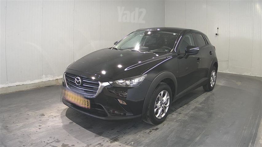 מודעת רכב מאזדה CX-3