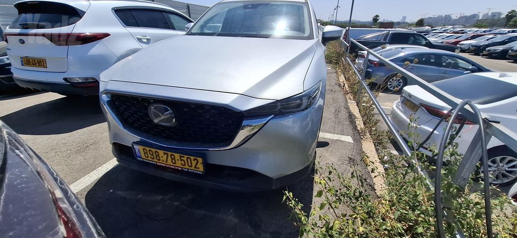 מודעת רכב מאזדה CX-5