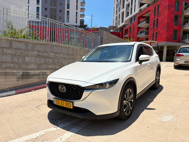 מודעת רכב מאזדה CX-5