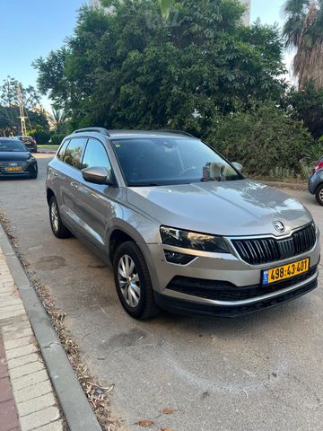 מודעת רכב סקודה קארוק