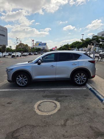 מודעת רכב מאזדה CX-5