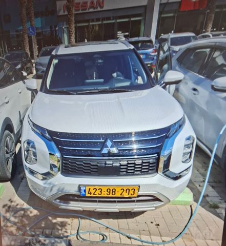 מודעת רכב מיצובישי אאוטלנדר