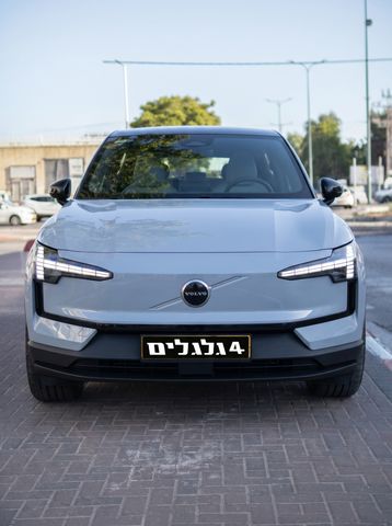מודעת רכב וולוו EX30