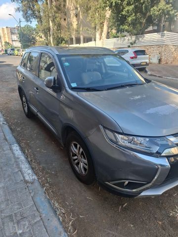 מודעת רכב מיצובישי אאוטלנדר