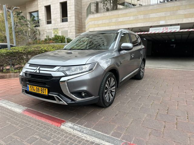 מודעת רכב מיצובישי אאוטלנדר