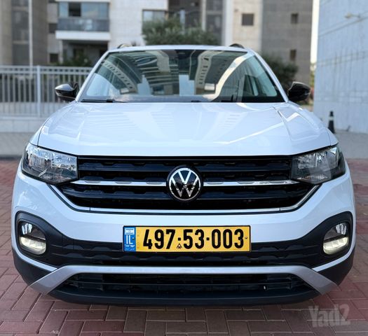 מודעת רכב פולקסווגן T-קרוס