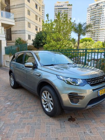 מודעת רכב לנד רובר דיסקברי ספורט