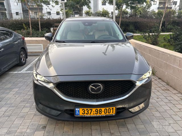 מודעת רכב מאזדה CX-5