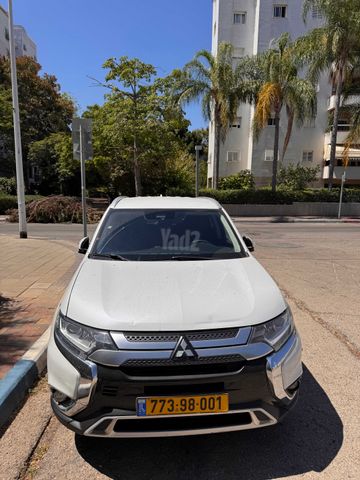 מודעת רכב מיצובישי אאוטלנדר