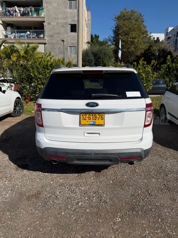 מודעת רכב פורד אקספלורר