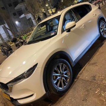 מודעת רכב מאזדה CX-5