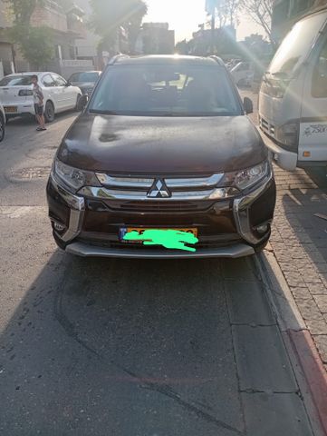 מודעת רכב מיצובישי אאוטלנדר