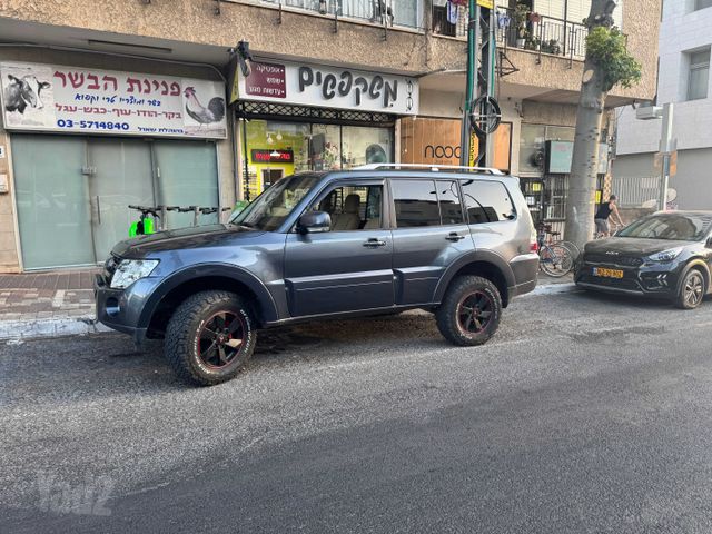 מודעת רכב מיצובישי פג'רו