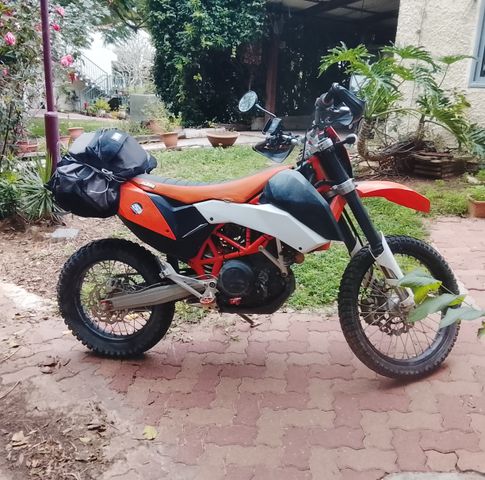 מודעת רכב KTM Enduro 690R