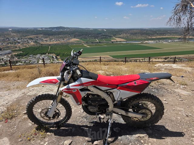 מודעת רכב פאנטיק XE300