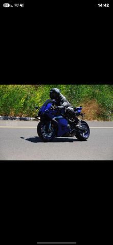 מודעת רכב ימאהה YZF-R9