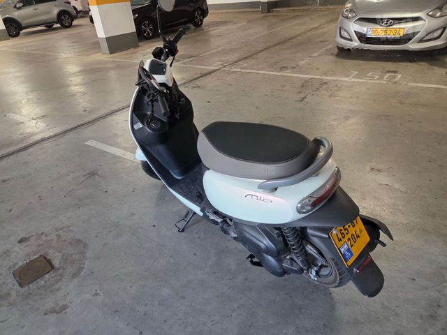 מודעת רכב סאן יאנג מיו 100