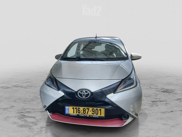 מודעת רכב טויוטה אייגו