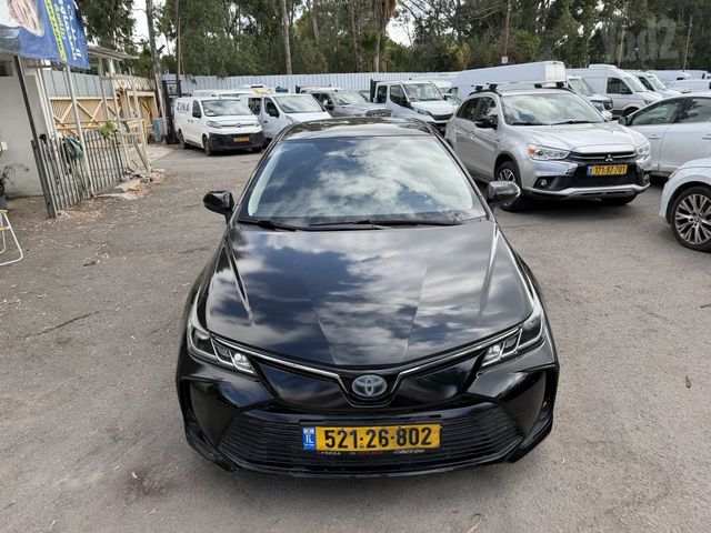 מודעת רכב טויוטה קורולה