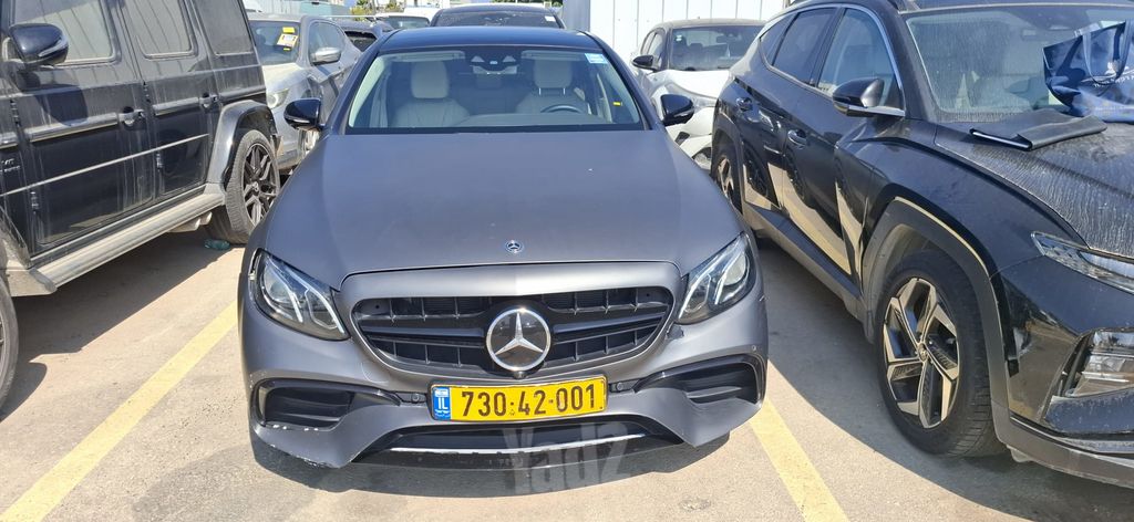 מודעת רכב מרצדס-בנץ E-class