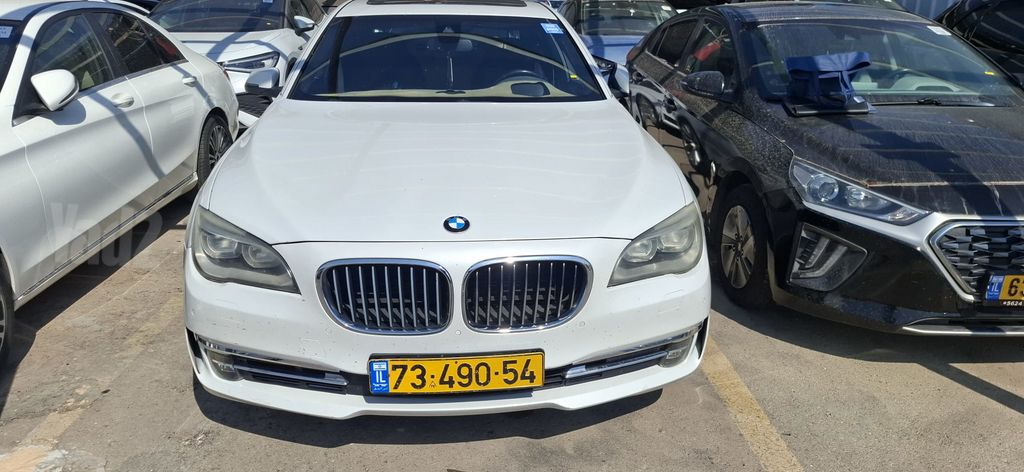 מודעת רכב ב מ וו סדרה 7