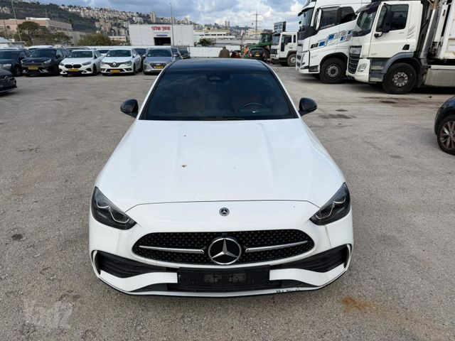 מודעת רכב מרצדס-בנץ C-class