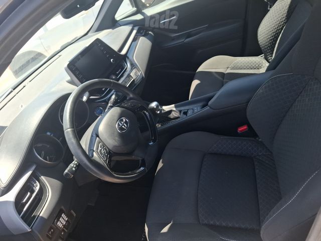 מודעת רכב טויוטה C-HR 1