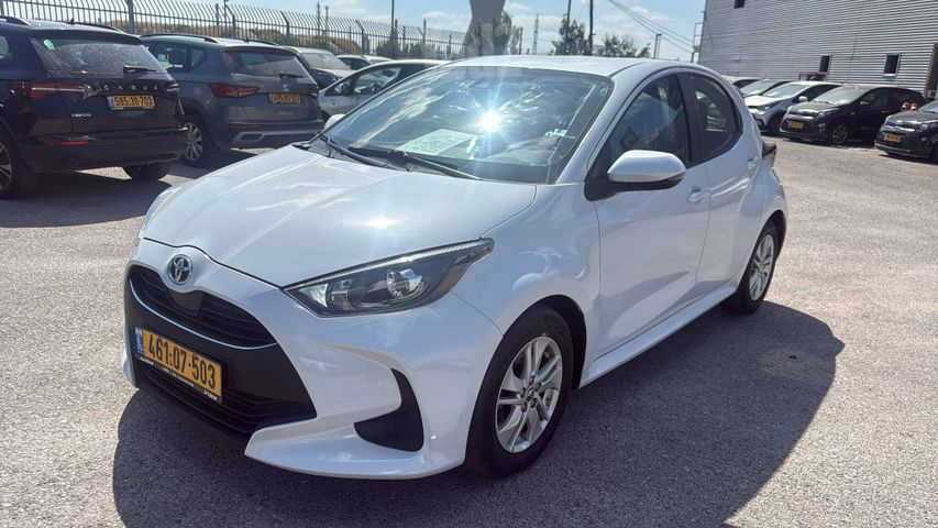 מודעת רכב טויוטה יאריס