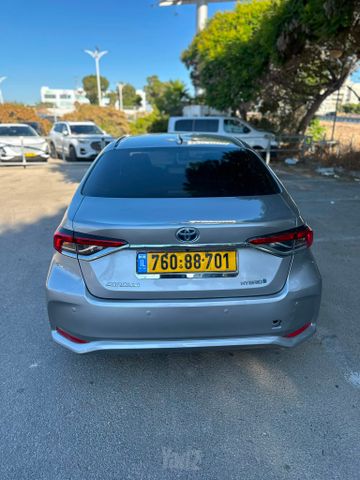 מודעת רכב טויוטה קורולה 1