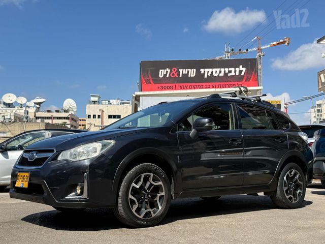 מודעת רכב סובארו XV