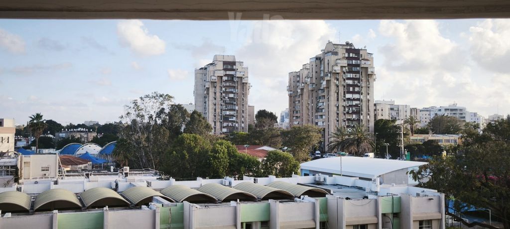שלומציון המלכה 10