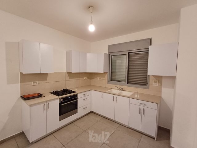 דרך מנחם בגין 22
