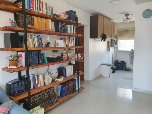 דבורה הנביאה 19