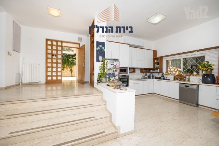 בית פרטי/ קוטג' למכירה בירושלים (תיווך) — 4