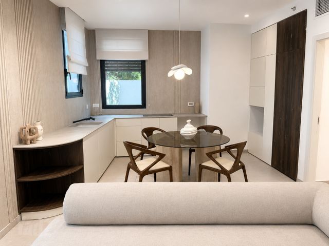 פרופ' שור 8
