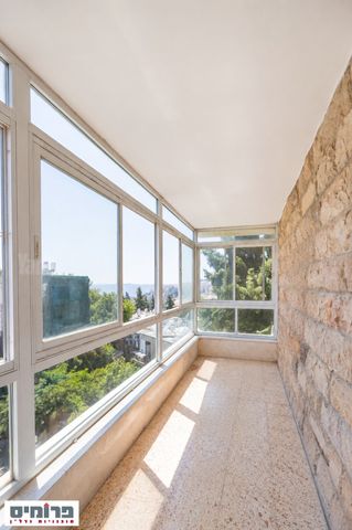 דירה למכירה בירושלים (תיווך) — 3