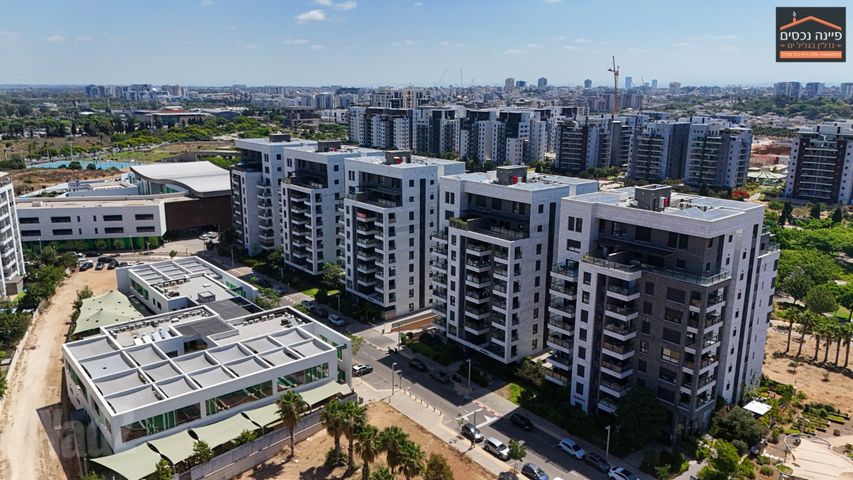 מודעת נכס, עמוס עוז 7, גליל ים (מתחם הכוכבים), הרצליה