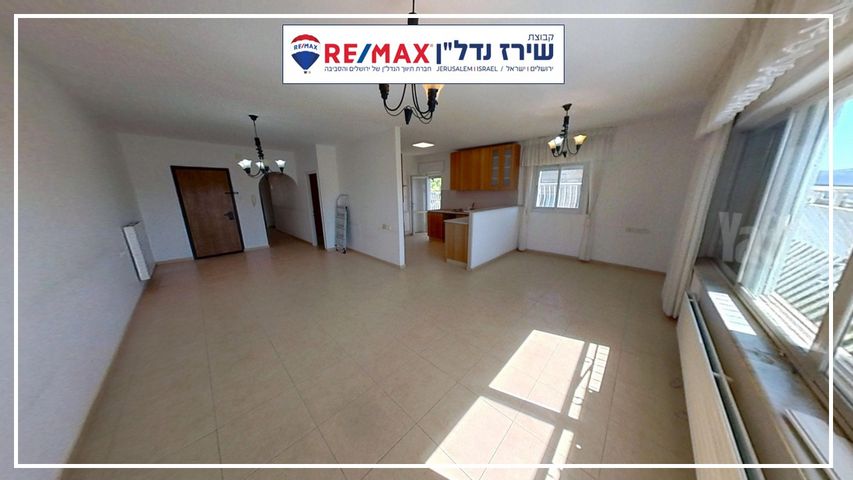 דירה למכירה בירושלים (תיווך) — 4
