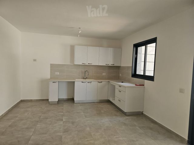 אסתר ארדיטי 